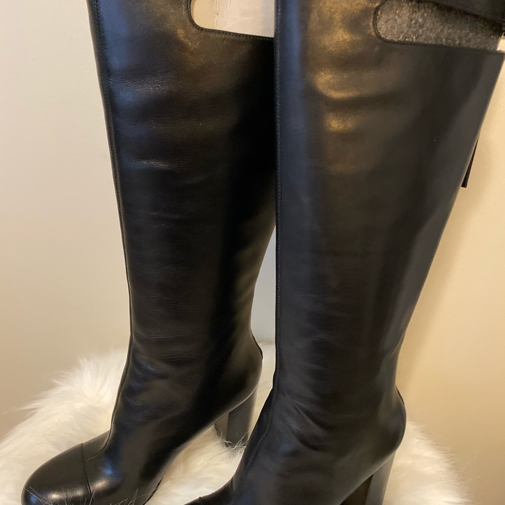 👢Fabulous & Unique Authentic Marc Jacob Boots